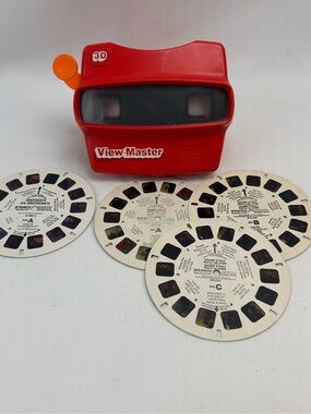 Vintage View Master 3D Red Viewmaster Discs Sesame Street Aristocats **Read**